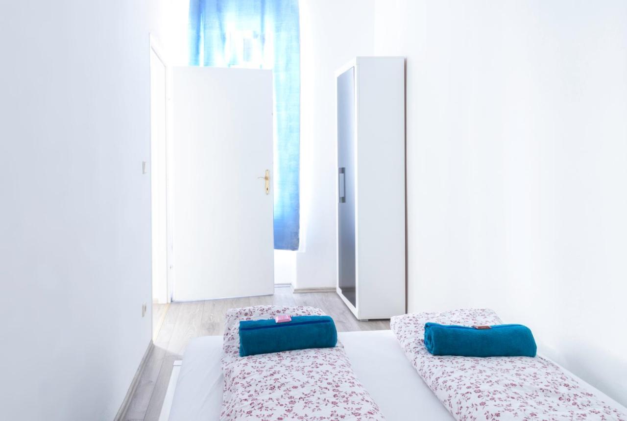 New & Central Marzstrasse City Apartment With Own Exit To The Inner Garden Vienne Extérieur photo